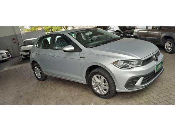 VOLKSWAGEN POLO 1.0 170 TSI COMFORTLINE AUTOMÁTICO VOLKSWAGEN POLO 1.0 170 TSI COMFORTLINE AUTOMÁTICO